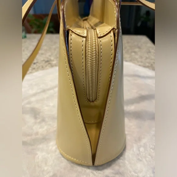 SALE! Authentic Bally shoulder bag - Picture 6 of 16